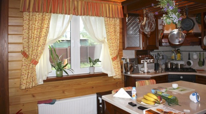 Красивые шторы на кухню + фото